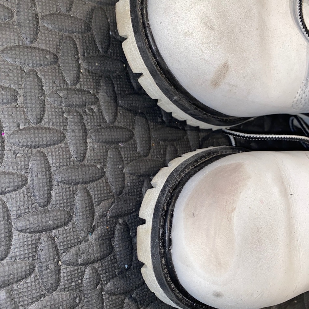 Timberland boots - Picture 2 of 2